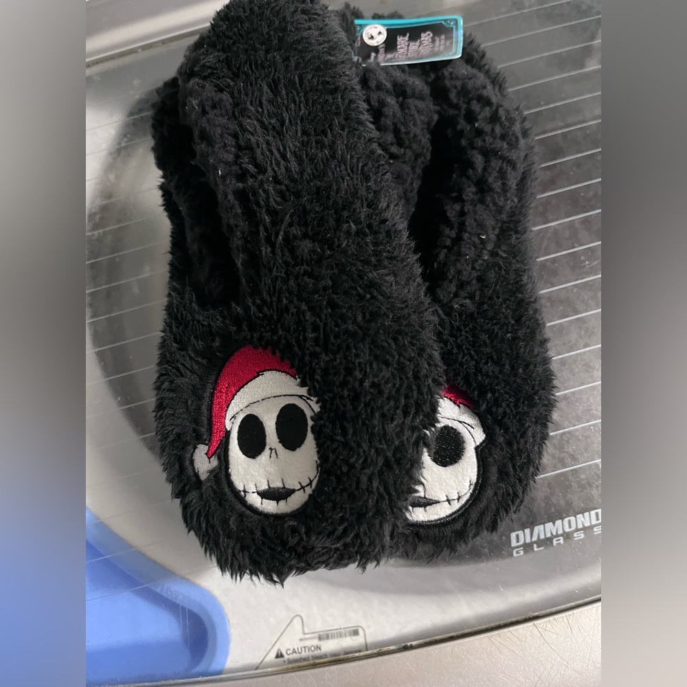 NEW Jack skeleton slippers